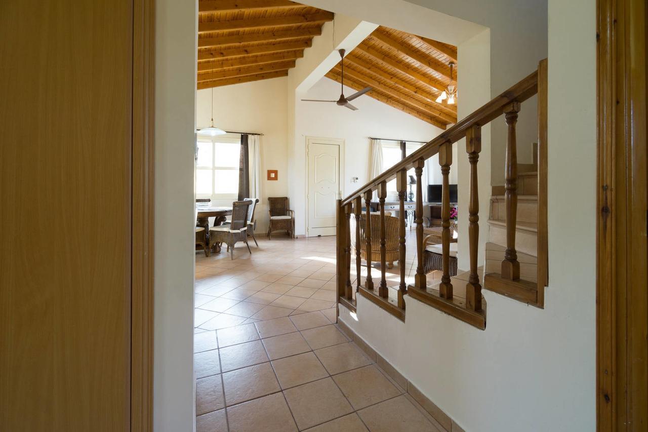Amoroza Villa Pissouri Luaran gambar